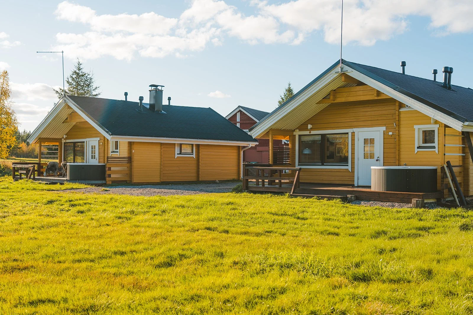 What Does a Cabin Stay at Polar Tranquil Actually Look Like?