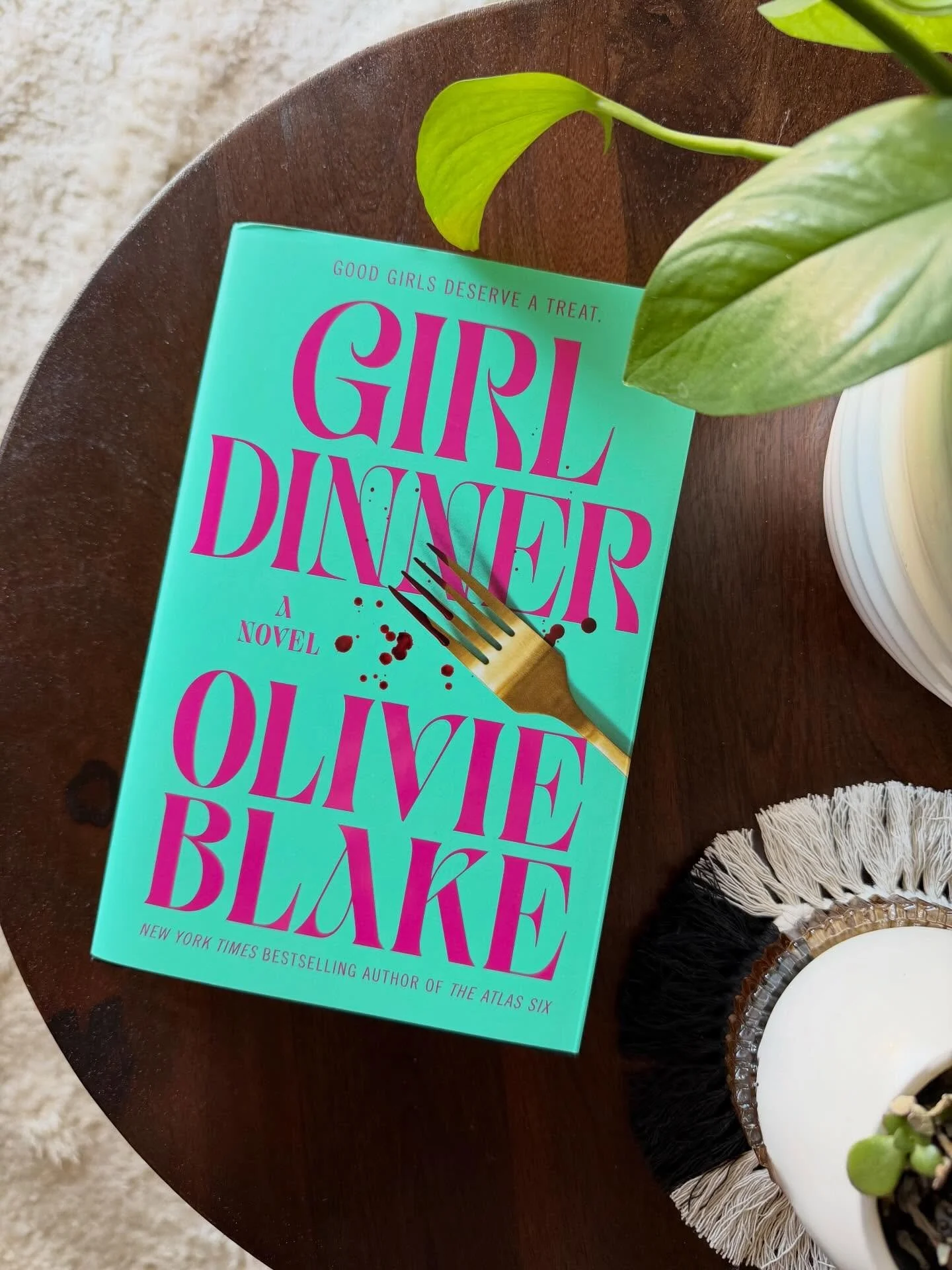 #CurrentlyReading #GirlDinner by @olivieblake

&ldquo;Good girls deserve a treat.

Every member of The House, the most exclusive sorority on campus, and all its alumni, are beautiful, high-achieving, and universally respected.

After a freshman year 