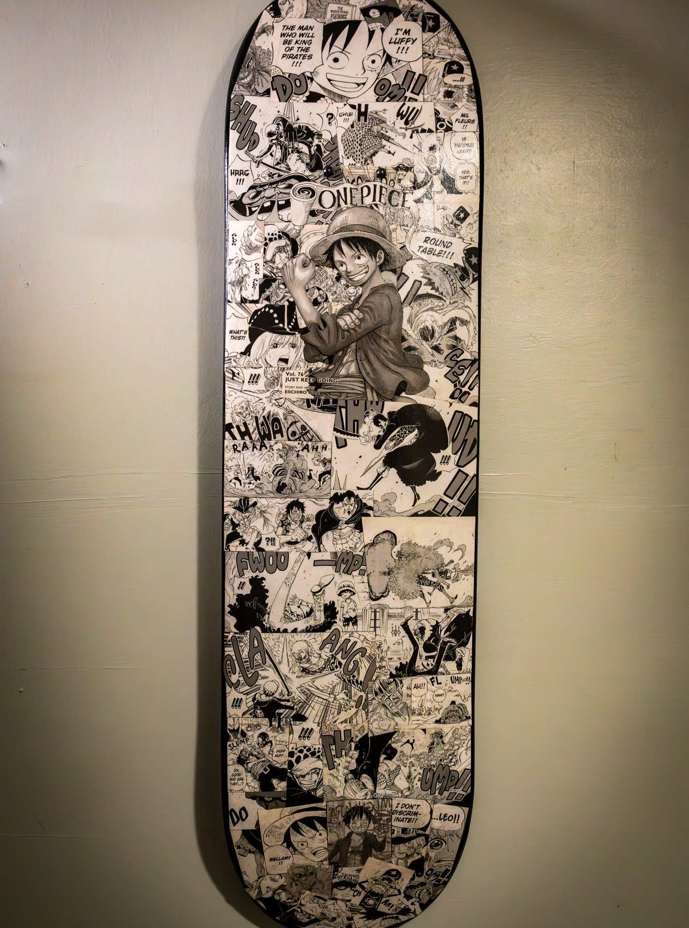 One Piece 76 Just Keep Going

Manga by Eiichiro Oda

Wall Mount: @arkorus.official 
📸: @canonusa EOS m50

Link for purchase in bio

#onepiece #manga #dressrosa #anime #skateboard #handmade #supportlocalart