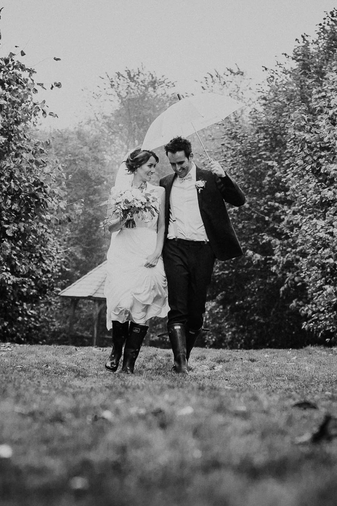 weddingvenuesincornwall_portraitformat_alexapoppe_4.jpg
