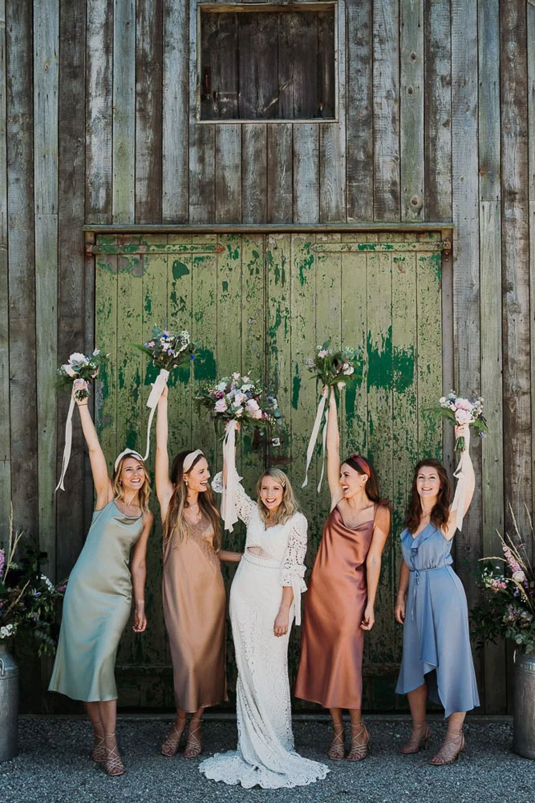 weddingvenuesincornwall_portraitformat_alexapoppe_9.jpg