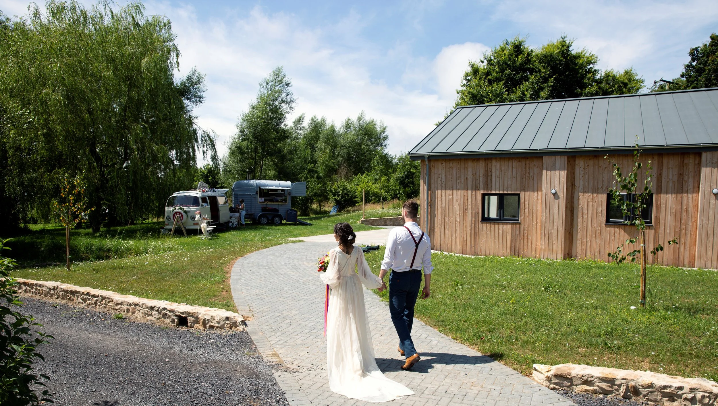lifeslittleadventuresphoto_barn.higher holcombe.jpg