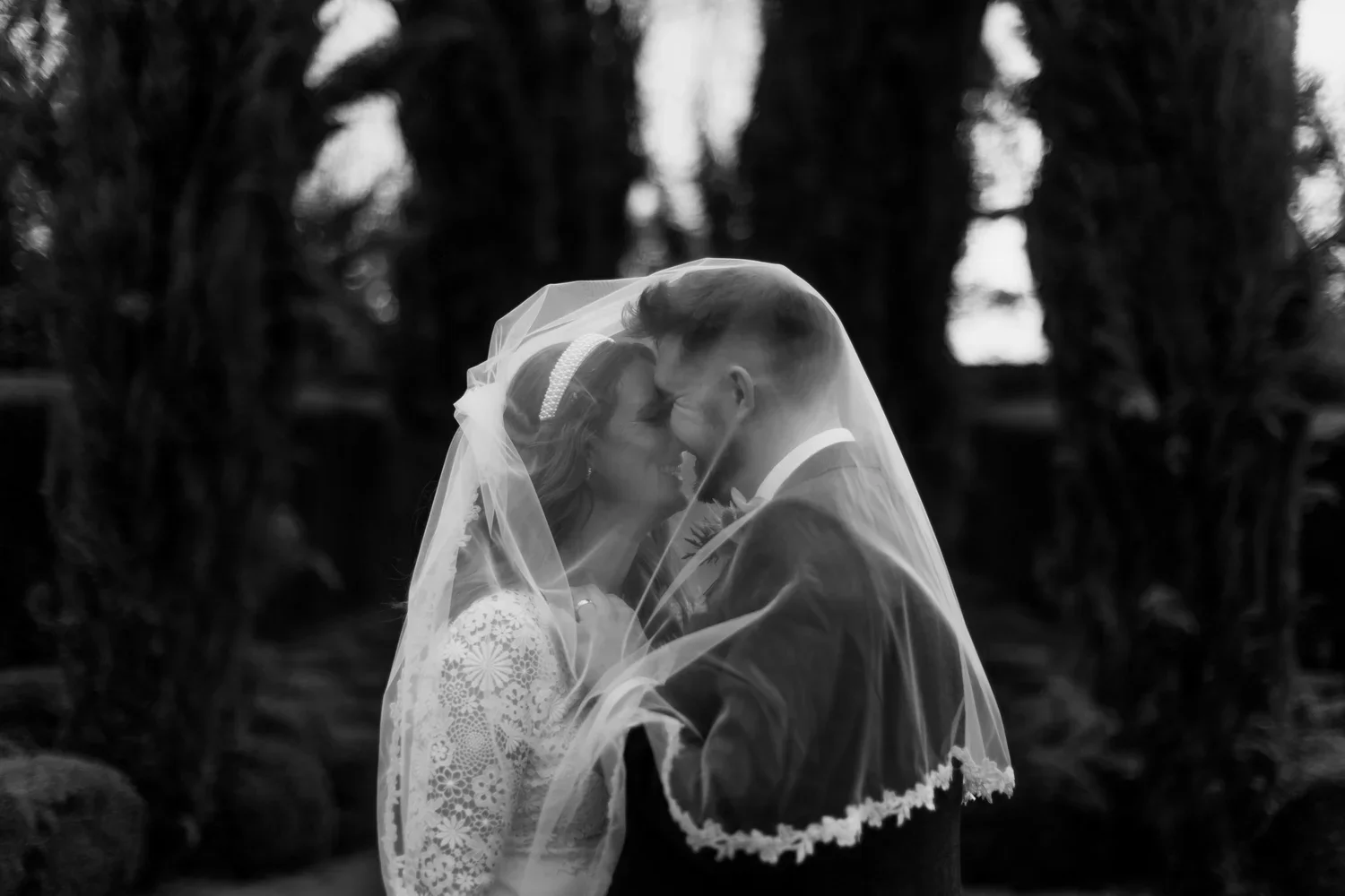 Our Pick of the Top 20 Wedding Photographers in Cornwall &amp; Devon