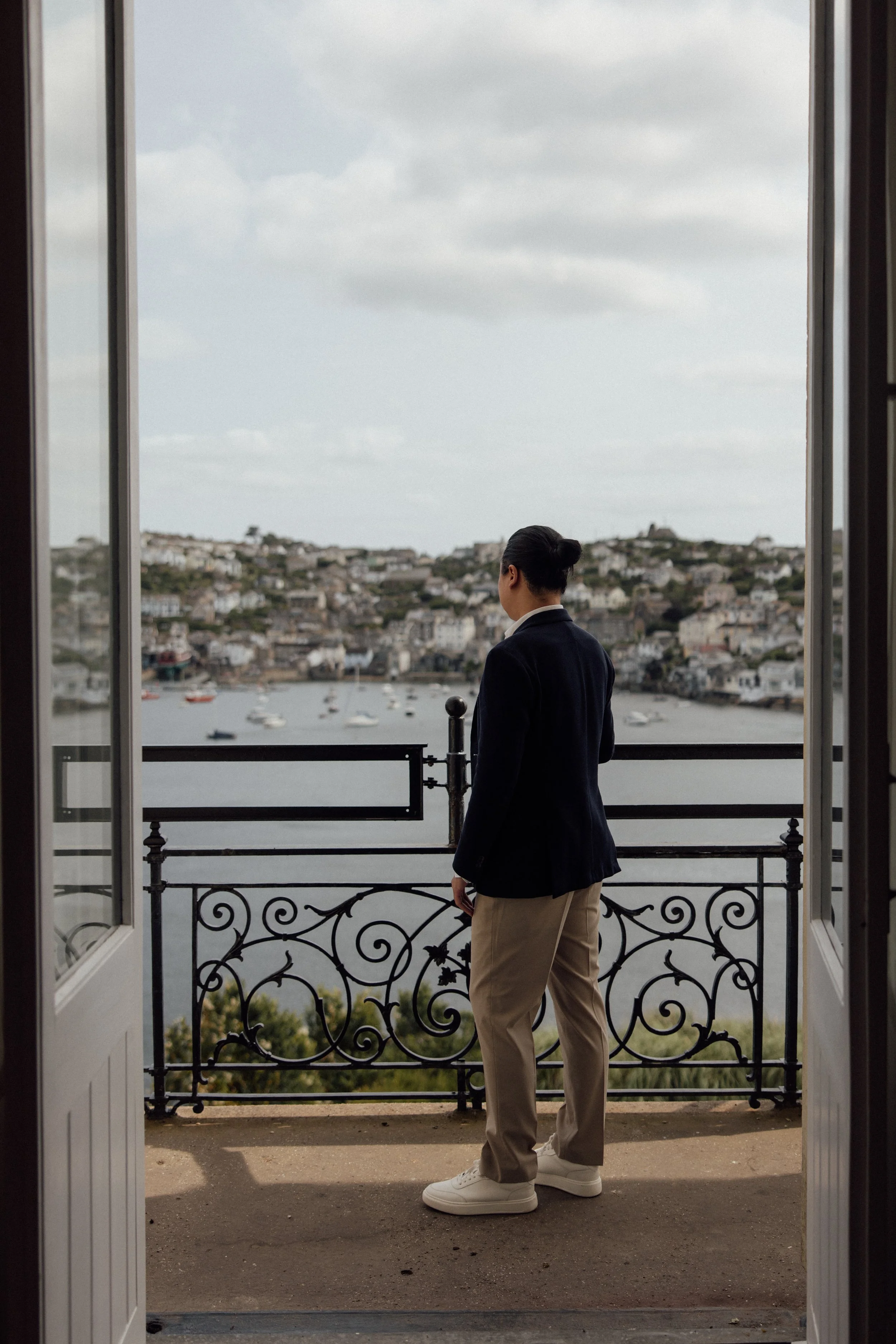 Defu&Rayanne-wedding-foweyharbourhotel-katiegoffphotography-36.jpg
