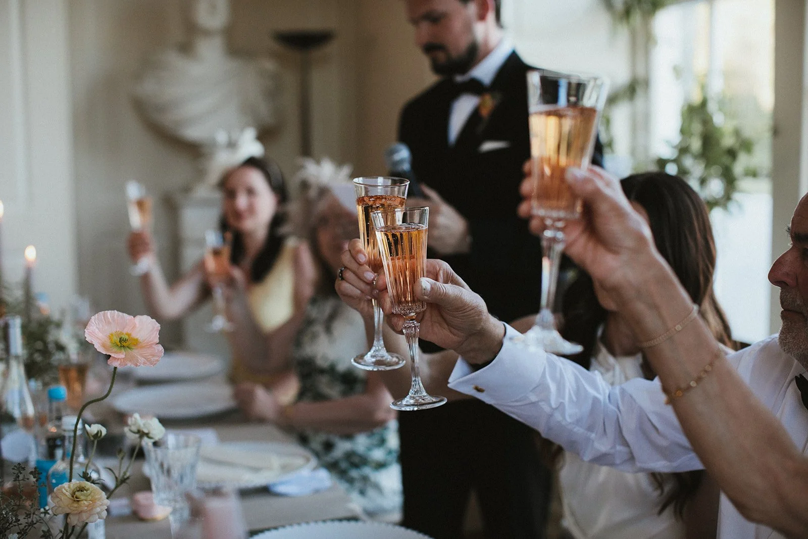 A Guide to Wedding Drinks: What to Serve &amp; How Much You’ll Need