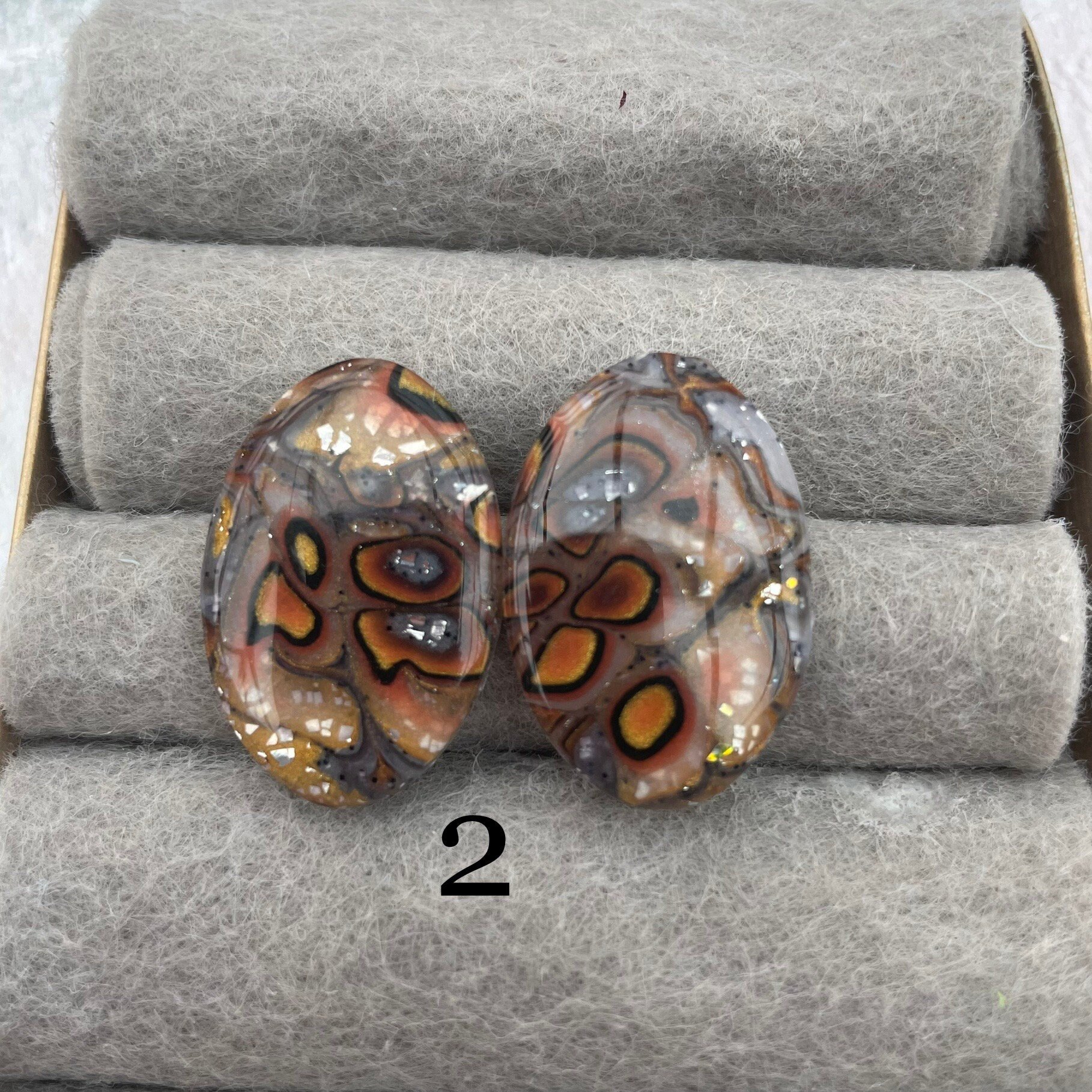 https://i.etsystatic.com/18651285/r/il/cb20b7/5761823619/il_fullxfull.5761823619_akfm.jpg