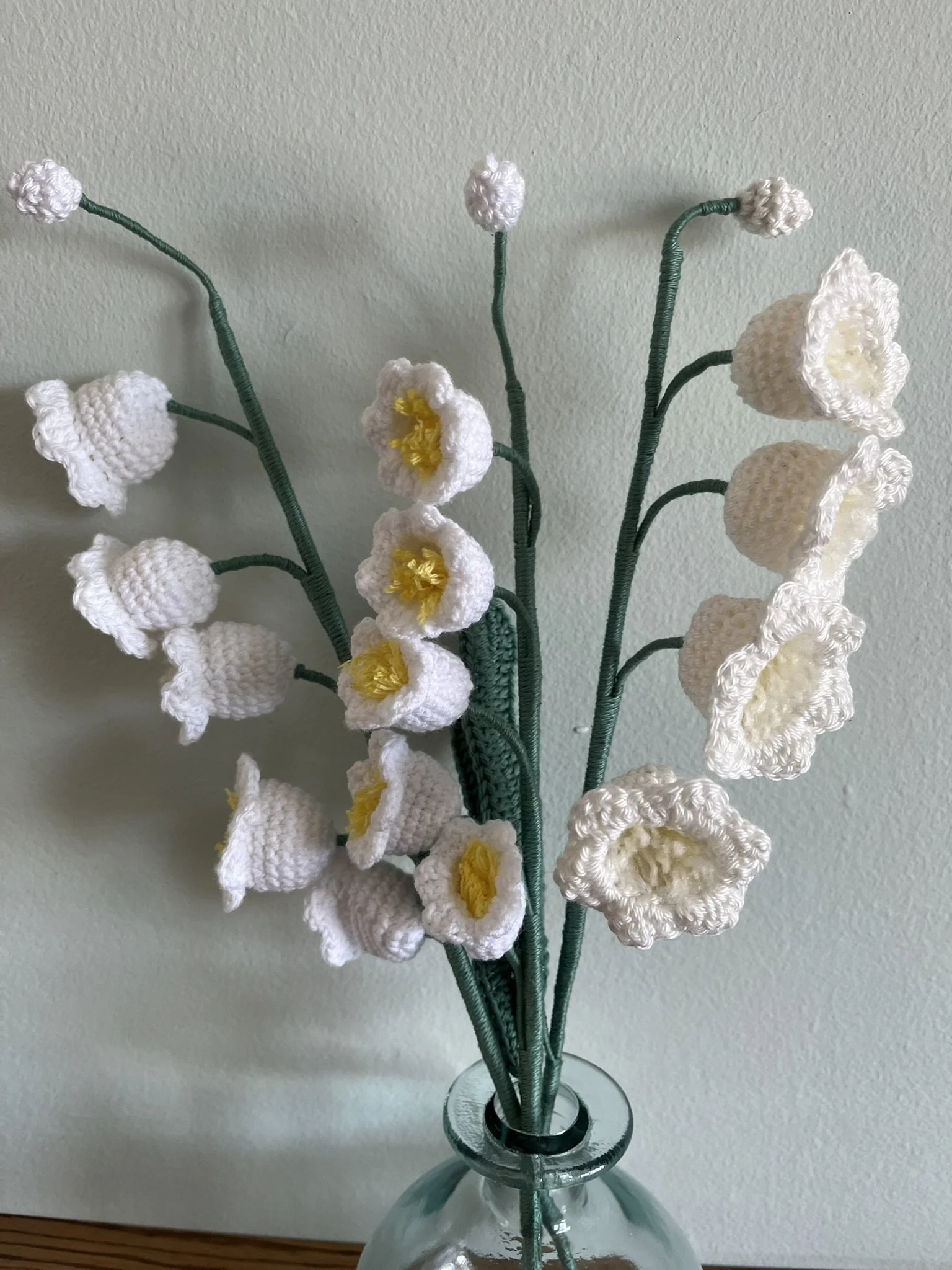 white crochet lily of the valley