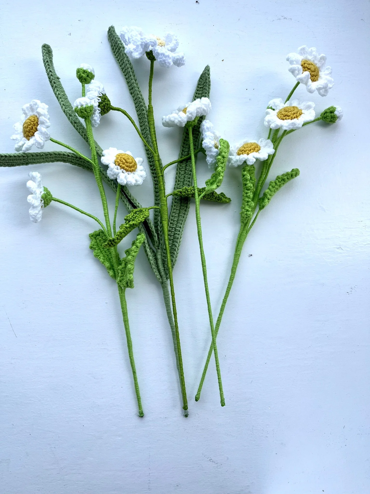 Crochet daisy flower bouquet