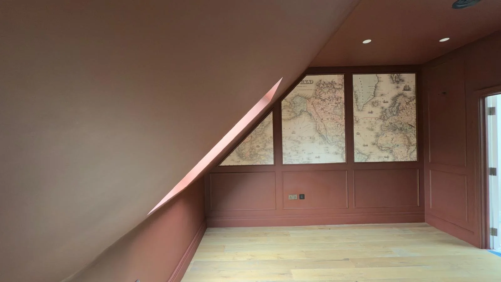 PHOTO-2025-07-31-22-14-19 11.jpg