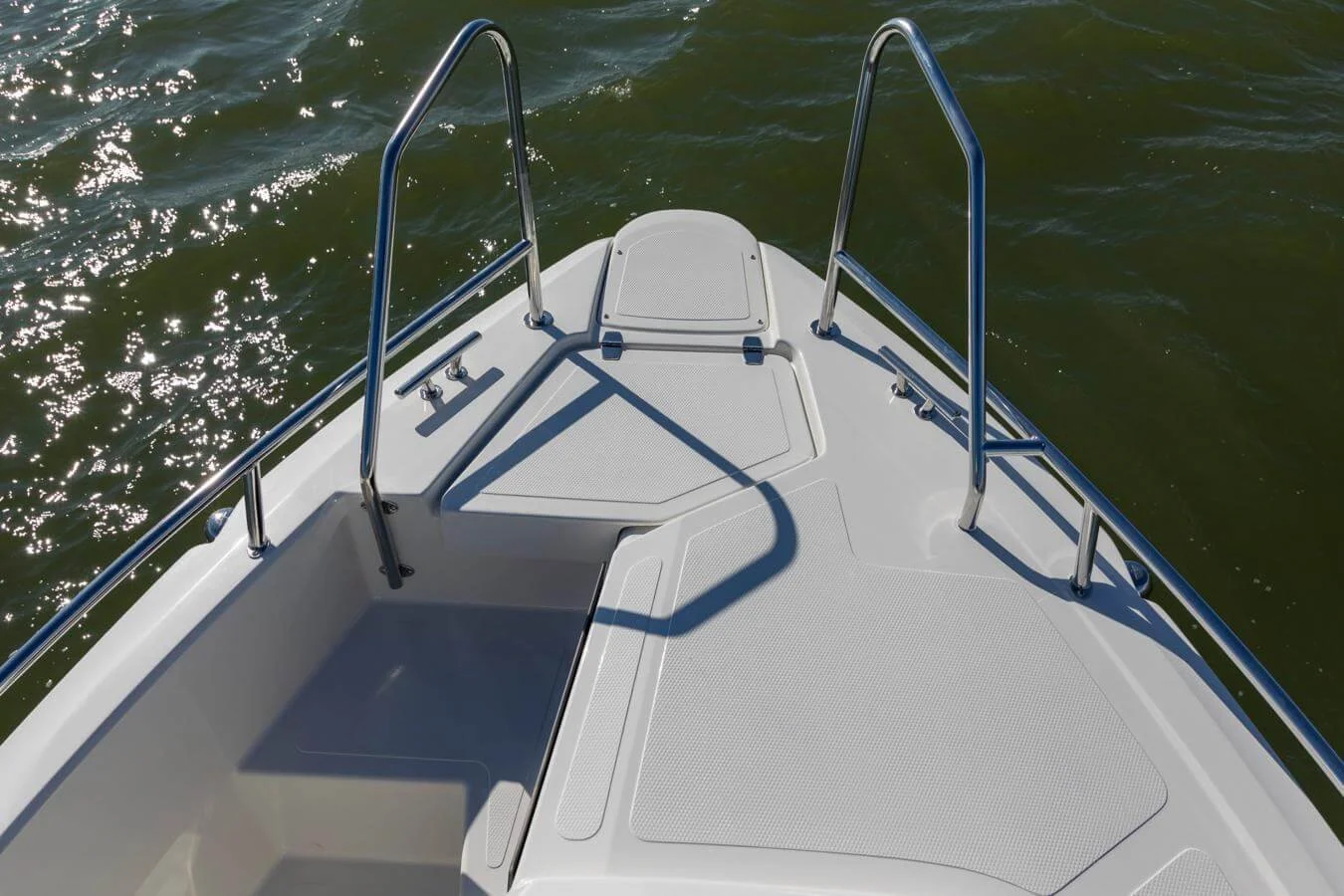 tg-7.9-berlin-boat-details.jpg