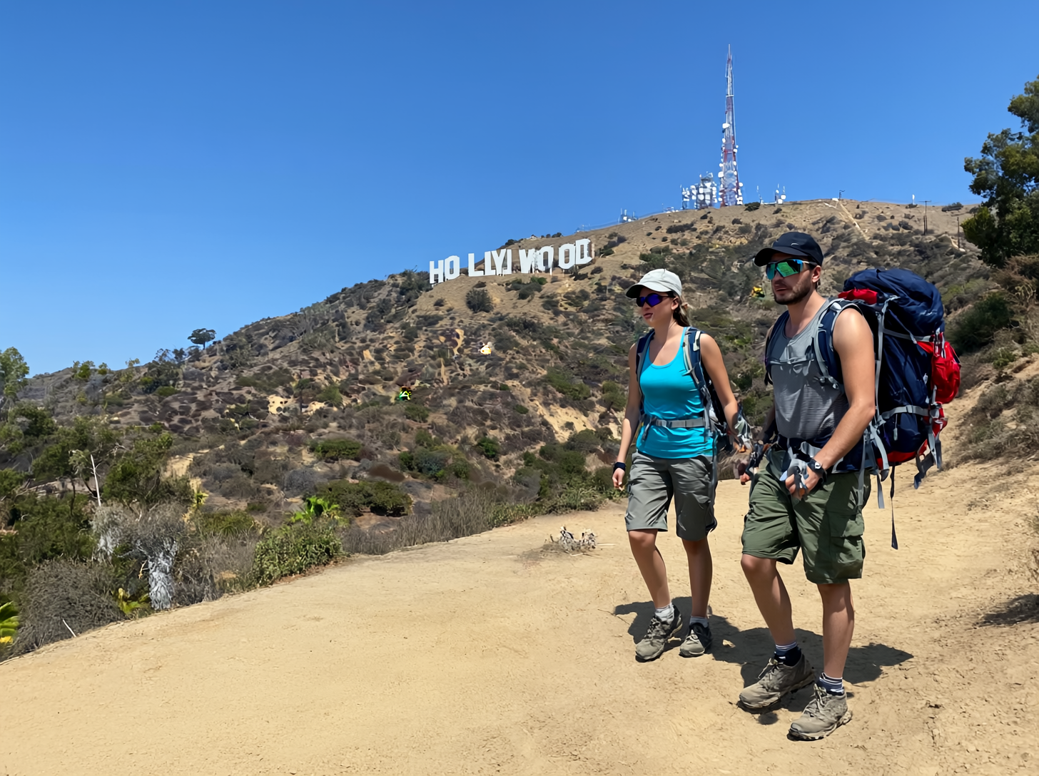 hikers 2.png