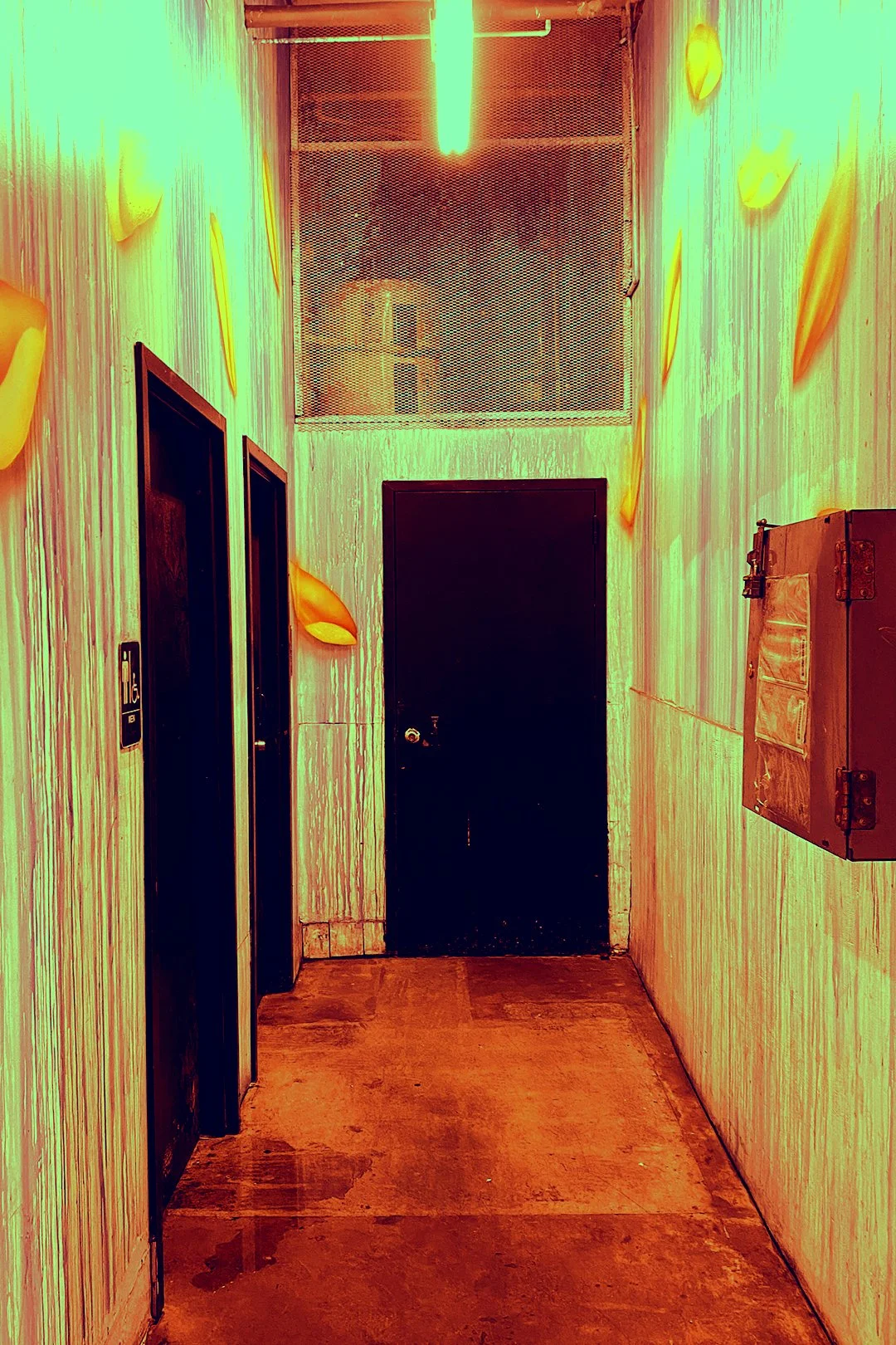 INTERIOR SPACES