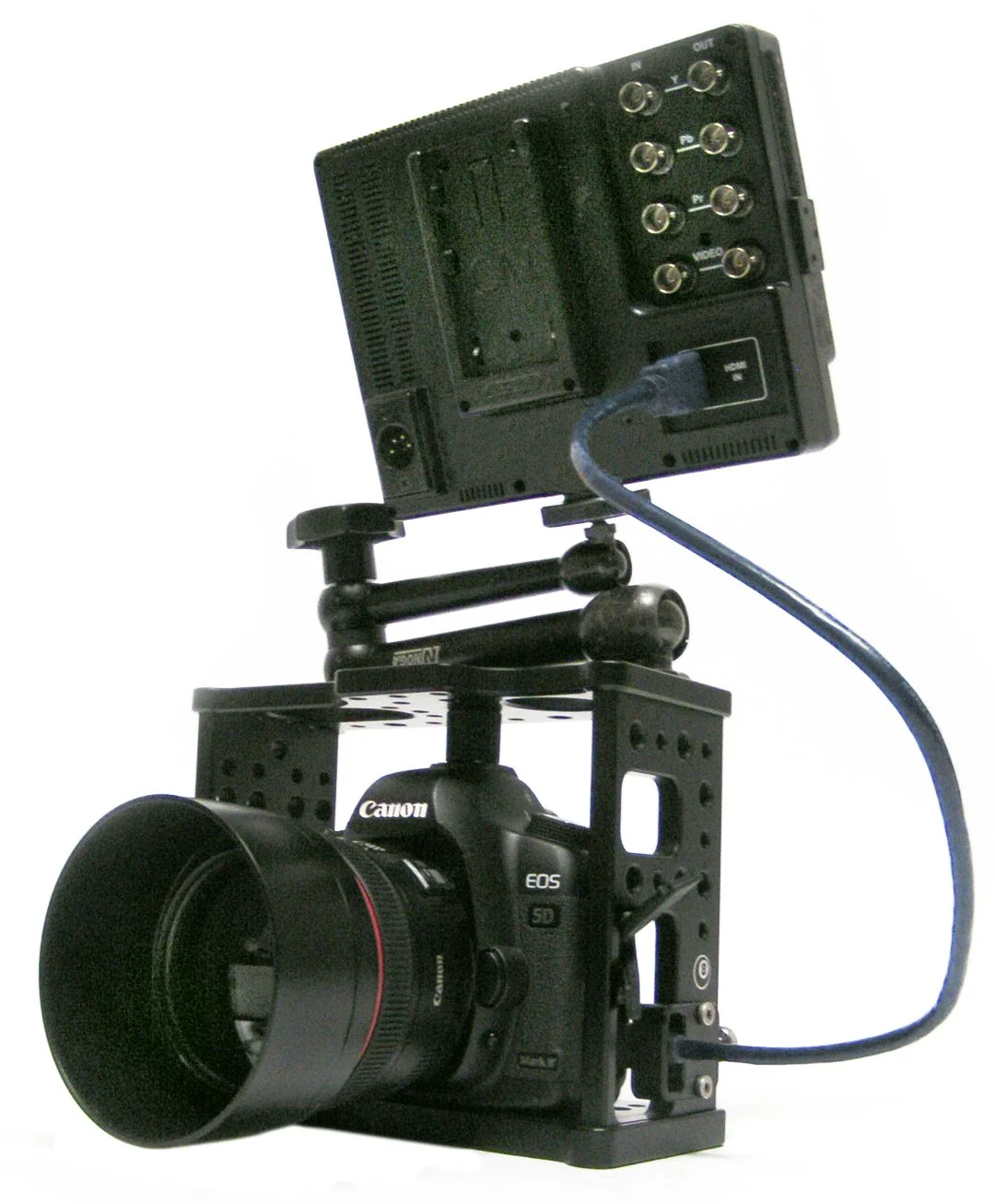 hollywood-cage-3quarter-with-monitor-001.jpg