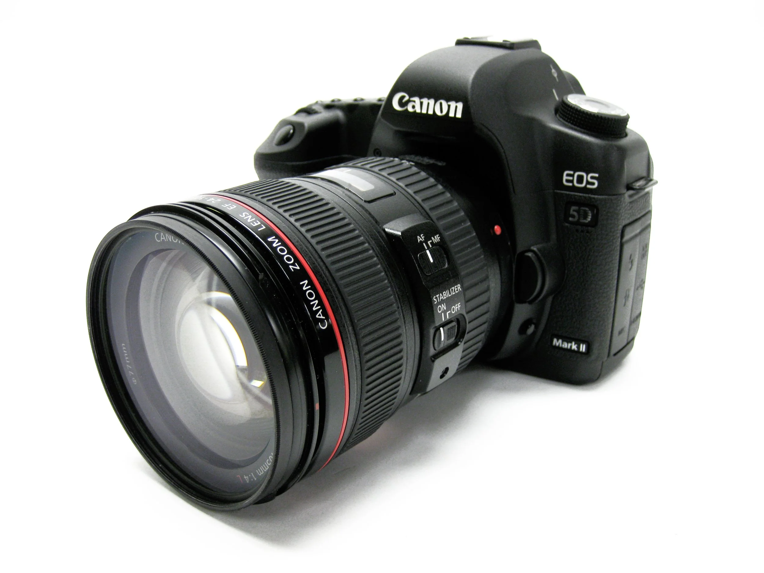 Canon_EOS_5d_mark_ii_front_view_2.jpg