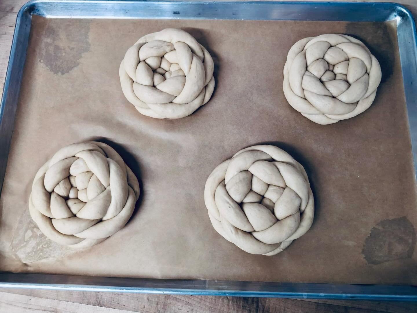 Shanah Tovah friends ❤️ these round Challah babies will be baked off and available tomorrow at San Rafael!