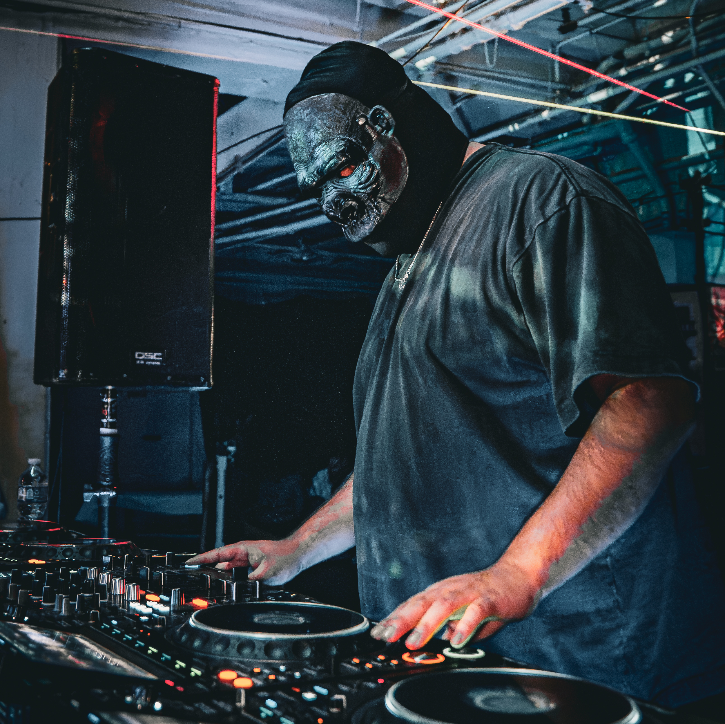 Chango at Magoo's Bar in Chicago, IL. Photo by Frame Focus Creative.