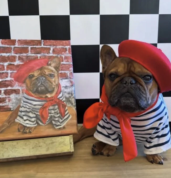 French bulldog with his custom portrait customer review a dog and a painting