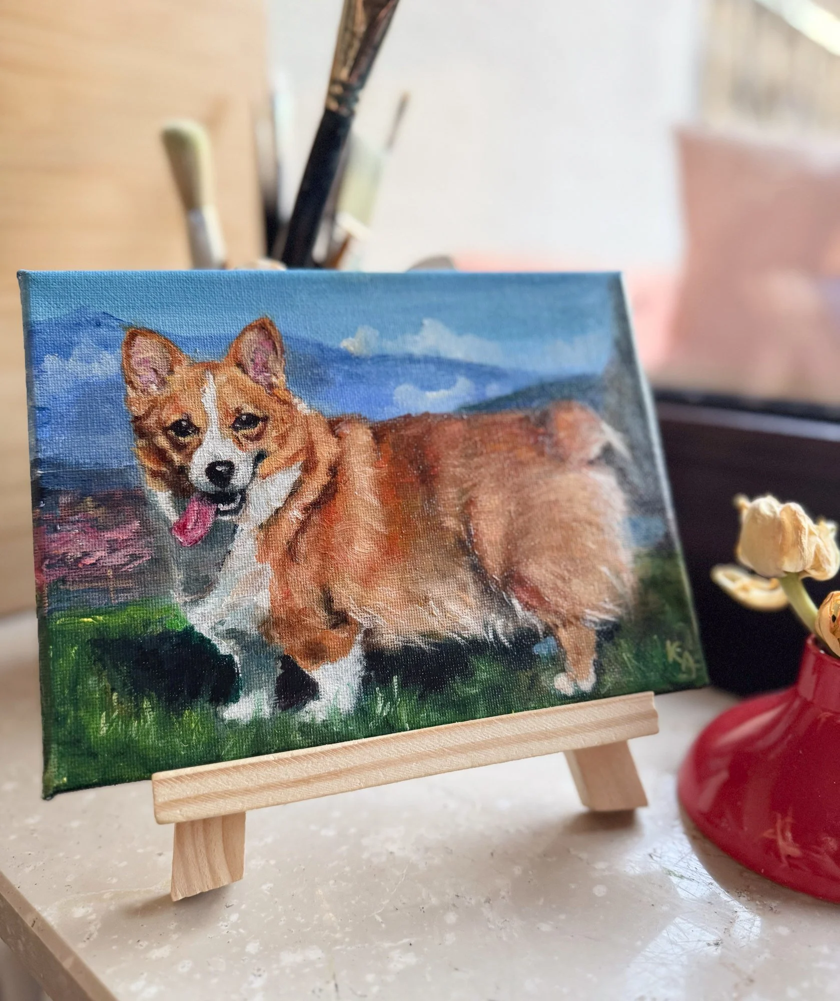 Hand-painted small dog portrait with tabletop display stand corgi art