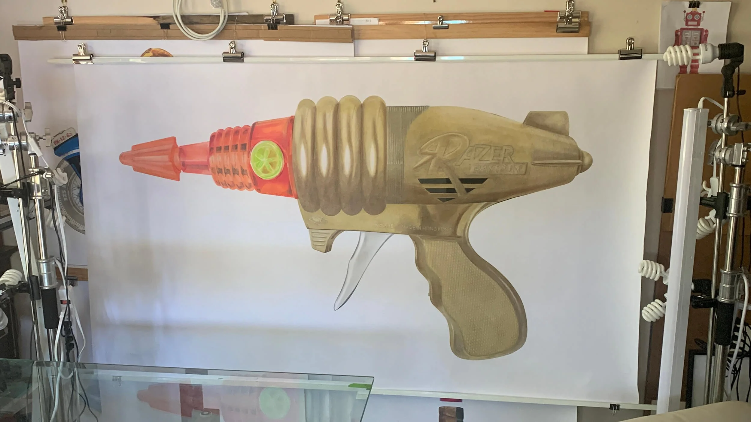 70s-razer-ray-gun-model-518-mike-pitzer-full-size.jpg