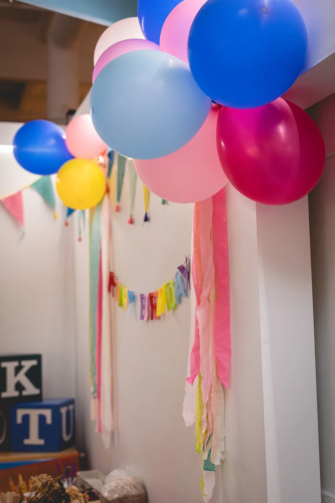 Art Play Café party room in Petaluma
