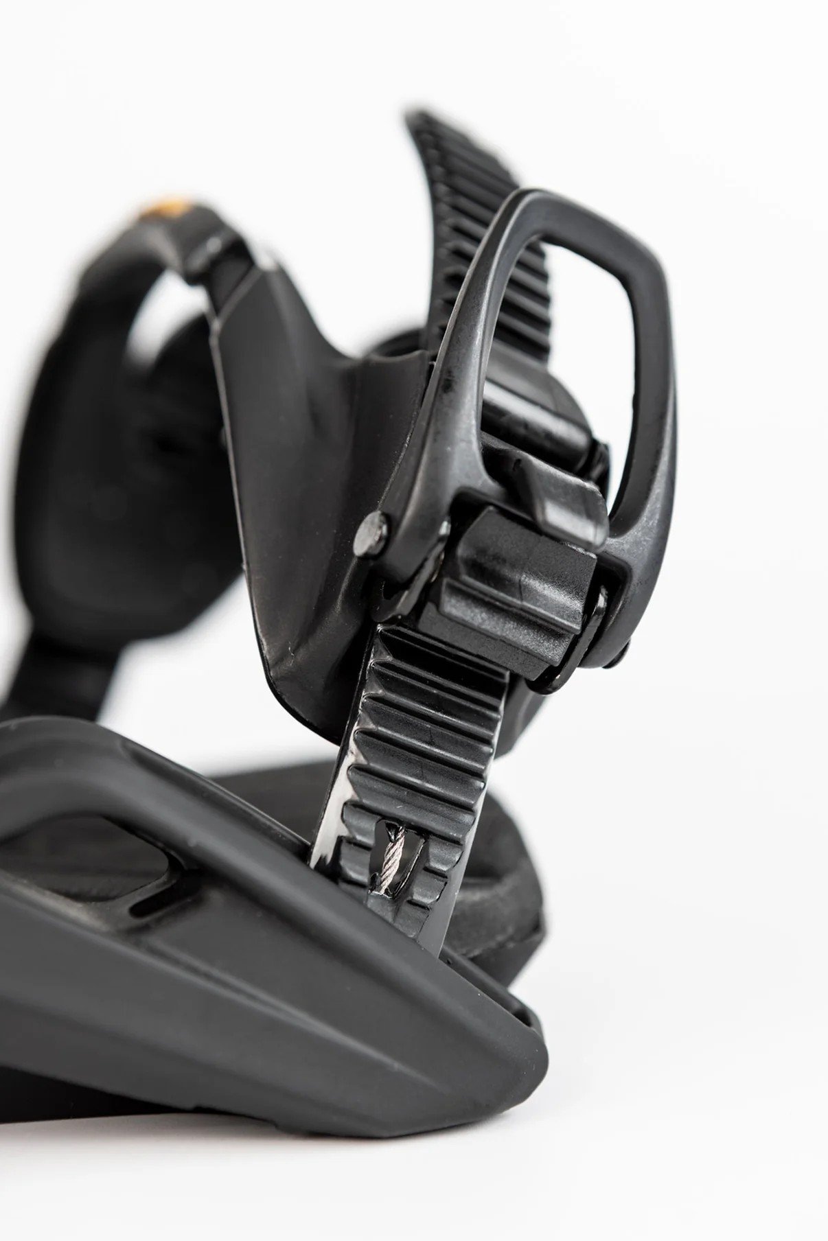 836512-001_Team-Pro_Ultra-Black_Detail-3_ac7e1178-a24d-4b93-b266-6cae19e5a491.jpeg