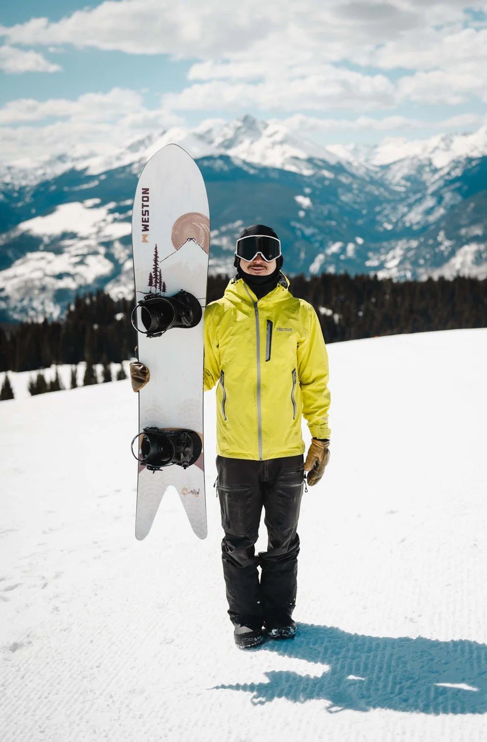 2425-Weston-Japow-Snowboard-r-Nico-Moric-p-Carly-Finke-10.jpeg