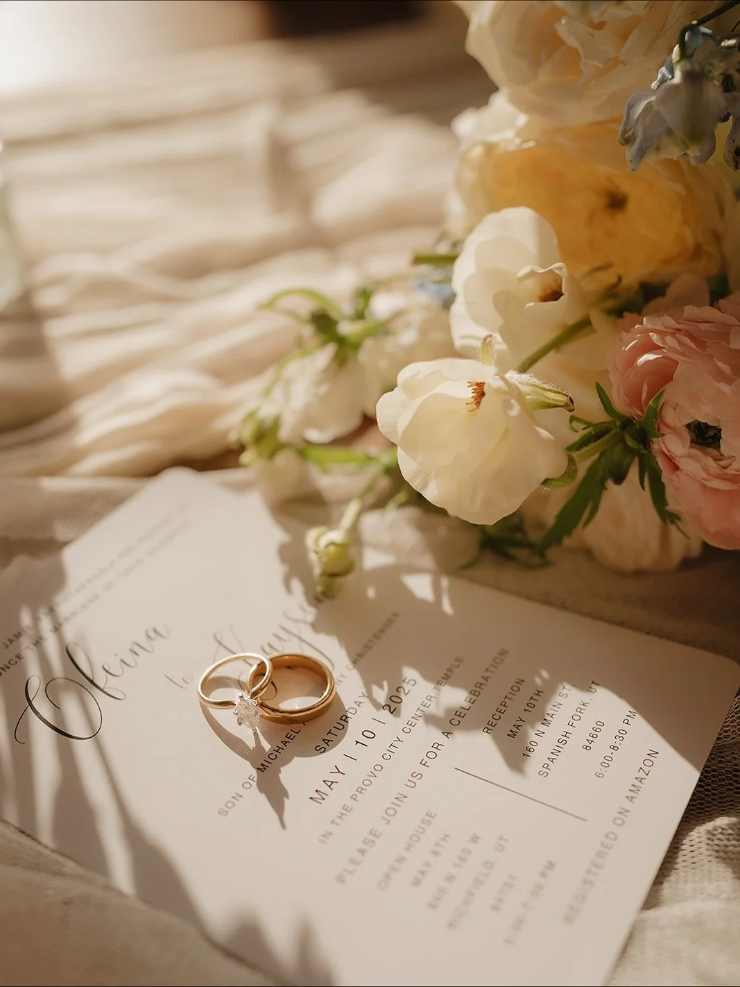 Details &amp; Details &amp; Details🥰✨💕 I love a good detail shot&hellip; 

#weddingdetailsphotography #utahweddingflorist #flutterflorals #utahwedding #2026weddingplanning #utahbrides