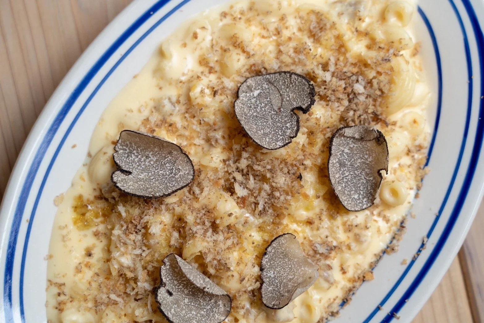 フレッシュトリュフ、カヴァタッピ、ベシャメルソース