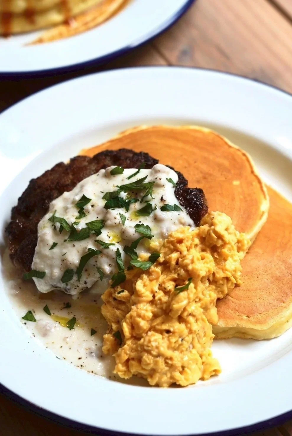 パンケーキ、ソーセージ、卵焼き