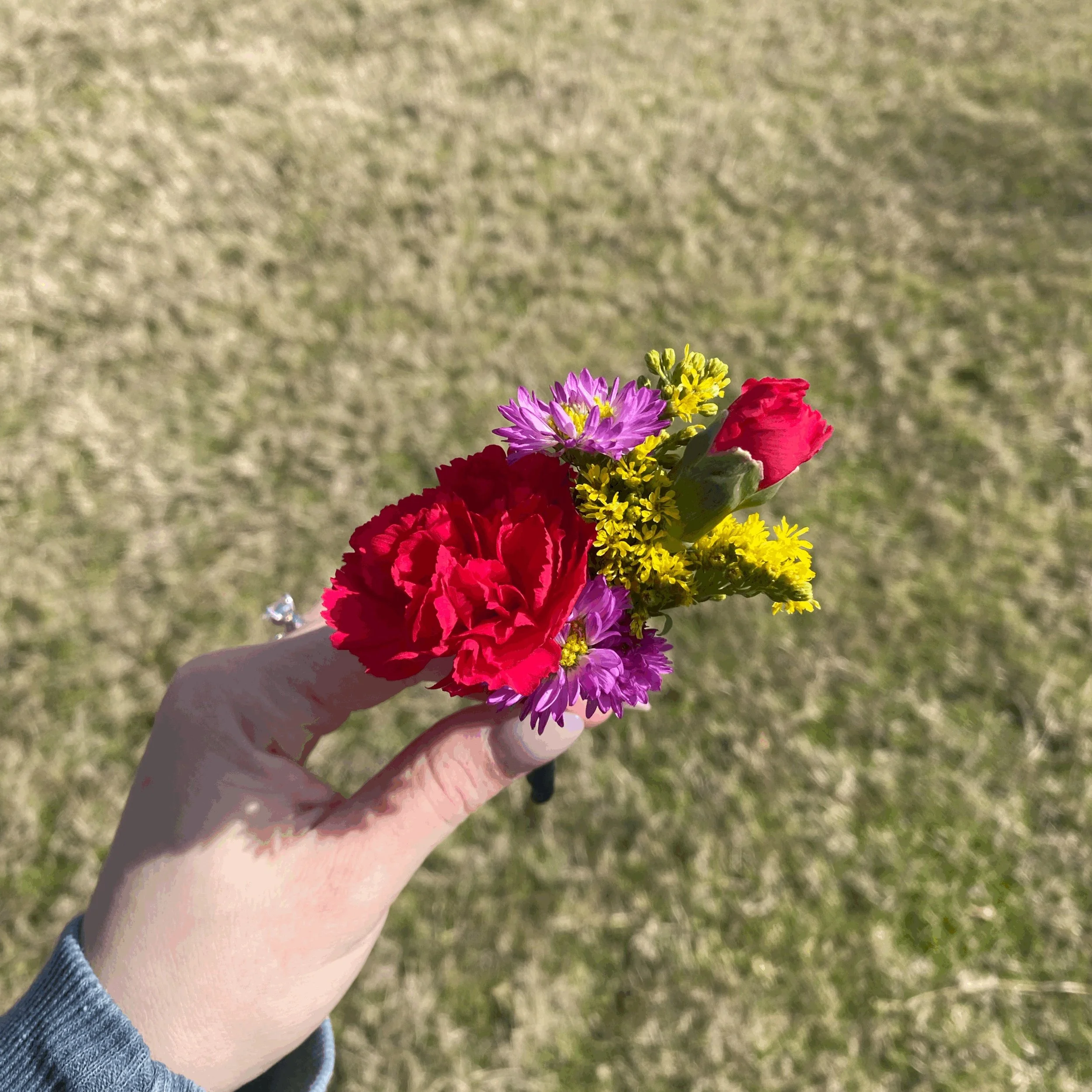 Carnation Boutonniere!