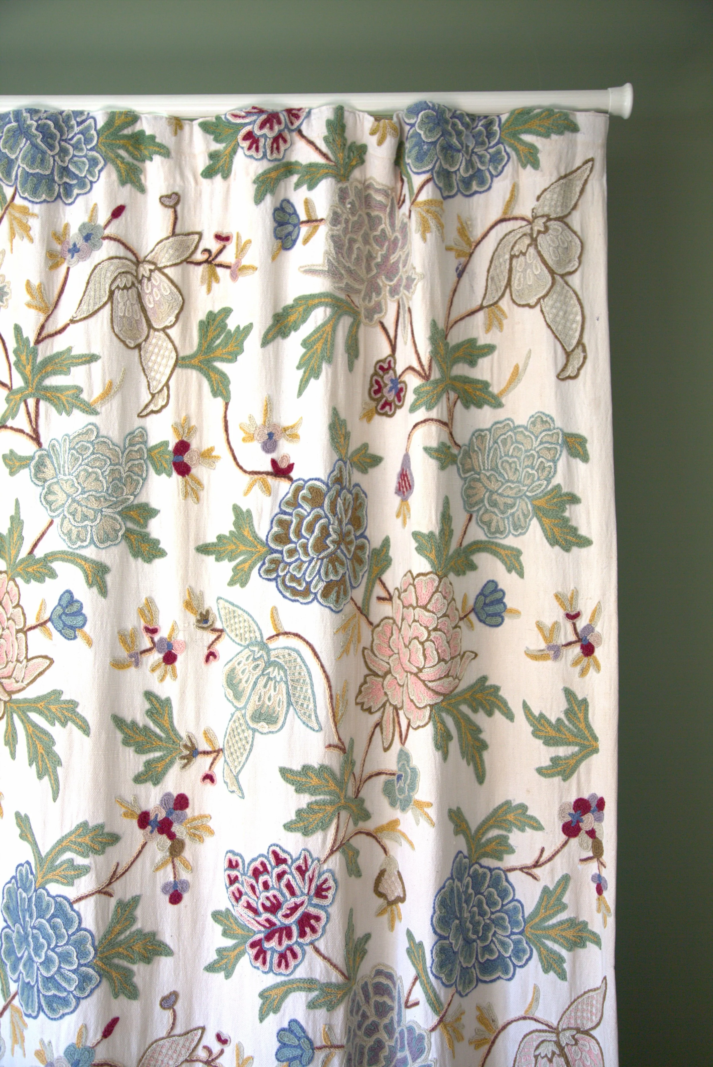 curtains 1307.jpg