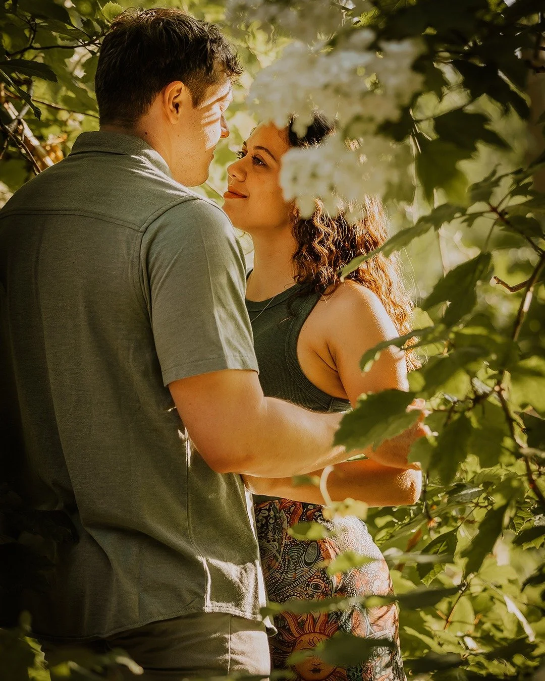 What&rsquo;s your love story? 💕

Whether it&rsquo;s the way you laugh together, the look you share when no one else is watching, or the comfort of just being side by side&mdash;those are the moments worth capturing.

A couples session isn&rsquo;t ju