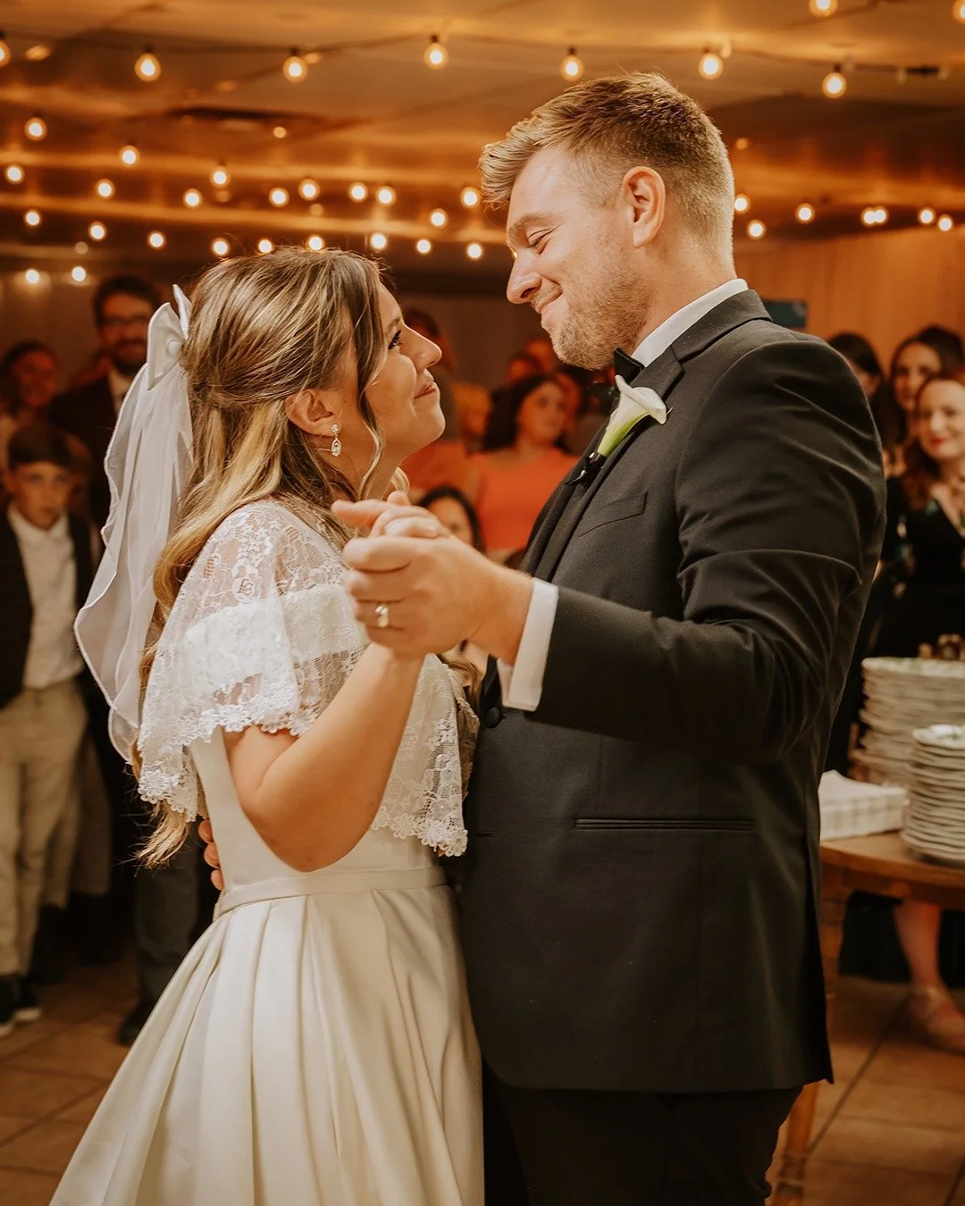 From the first look to the first dance &mdash; the day goes by fast, your photographer should know how to document those moments worth holding onto. 🤍 

How can you trust the person you hire is going to have that level of detail?
- Does their portfo
