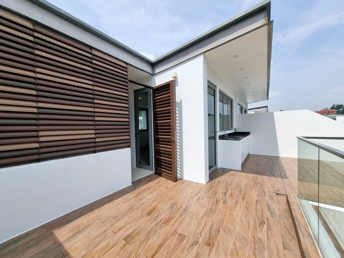 Attic Level-Roof Terrace.jpg