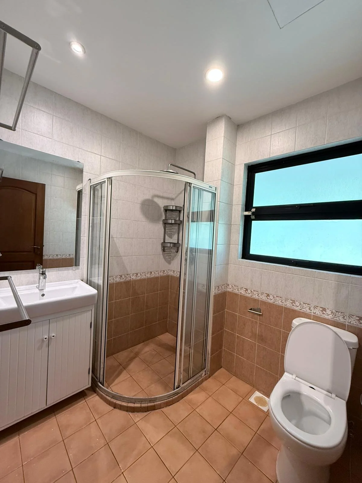 WhatsApp Image 2026-01-22 at 09.16.16.jpeg