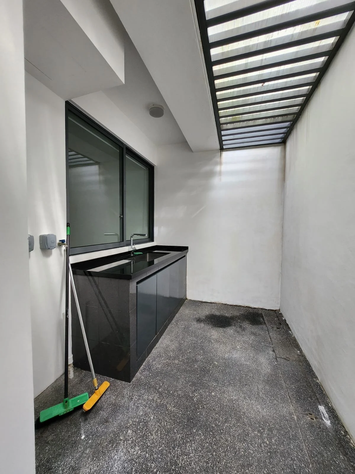 WhatsApp Image 2026-01-17 at 09.59.37 (3).jpeg