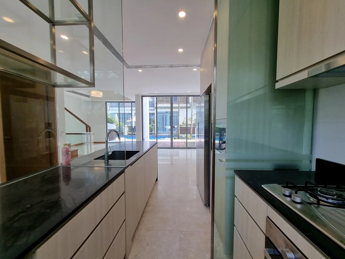 Level 1-Wet Kitchen(Pic3).jpg