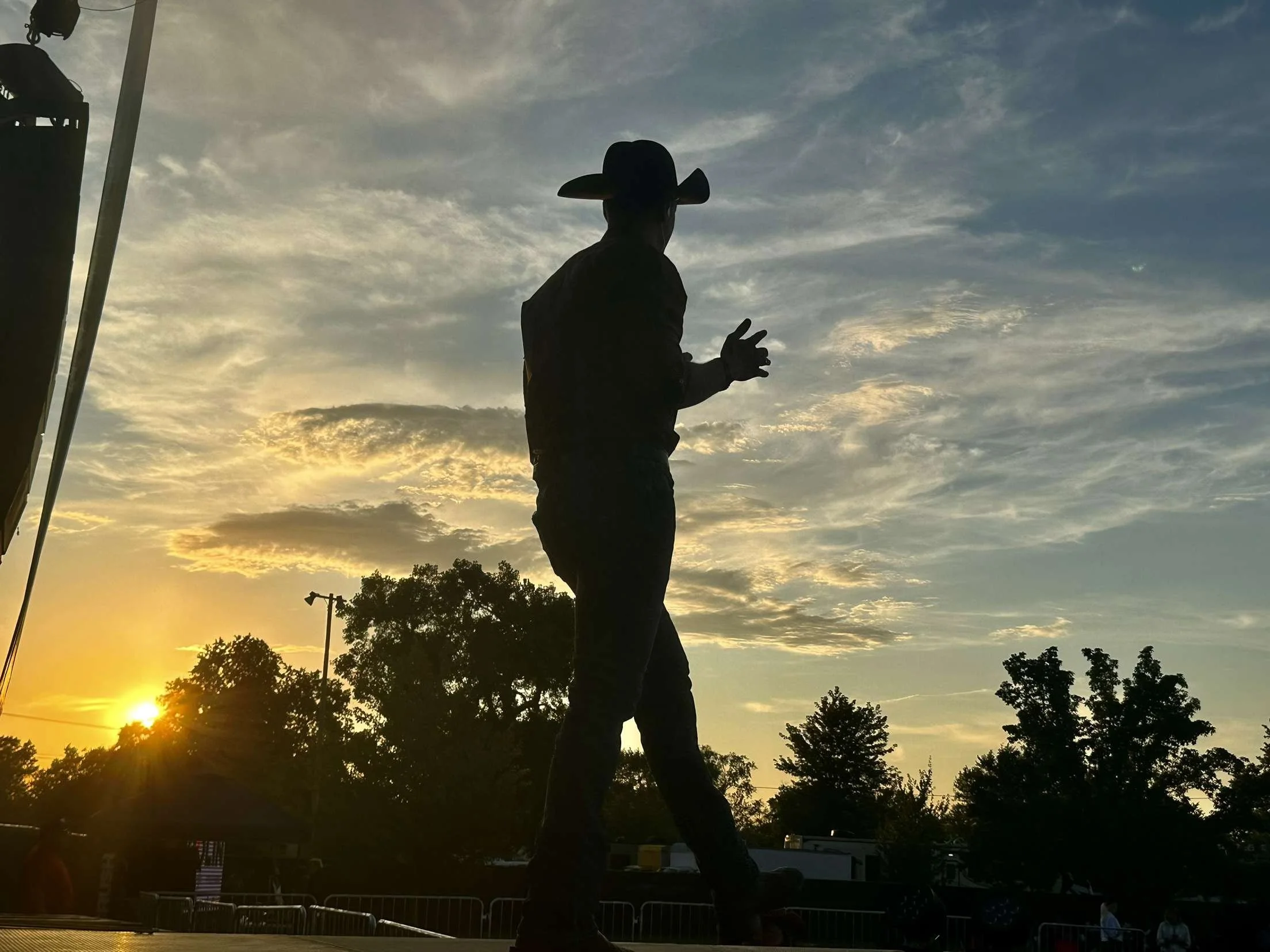 Logan silhouette - Casey Popcorn Fest