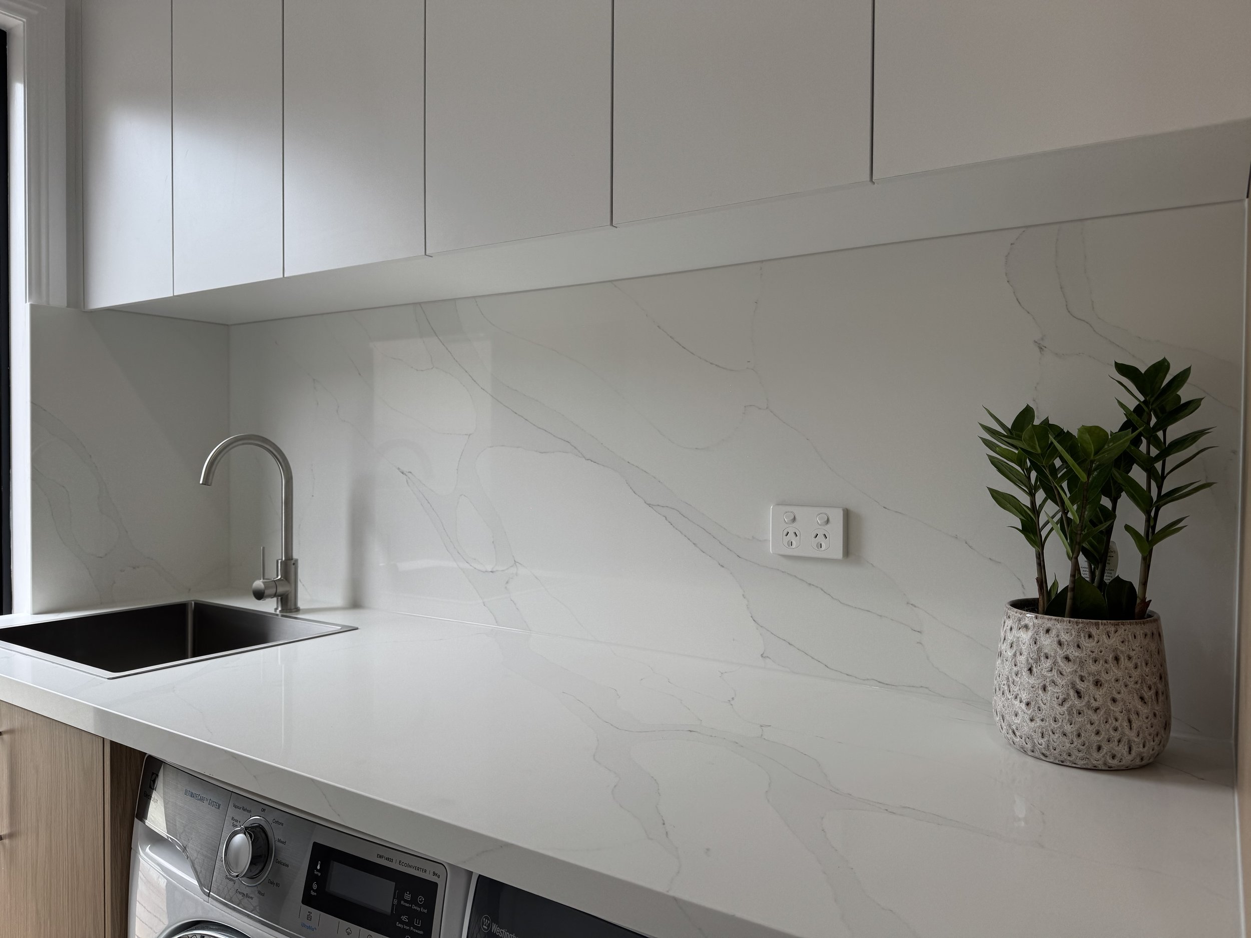 Airport West Laundry