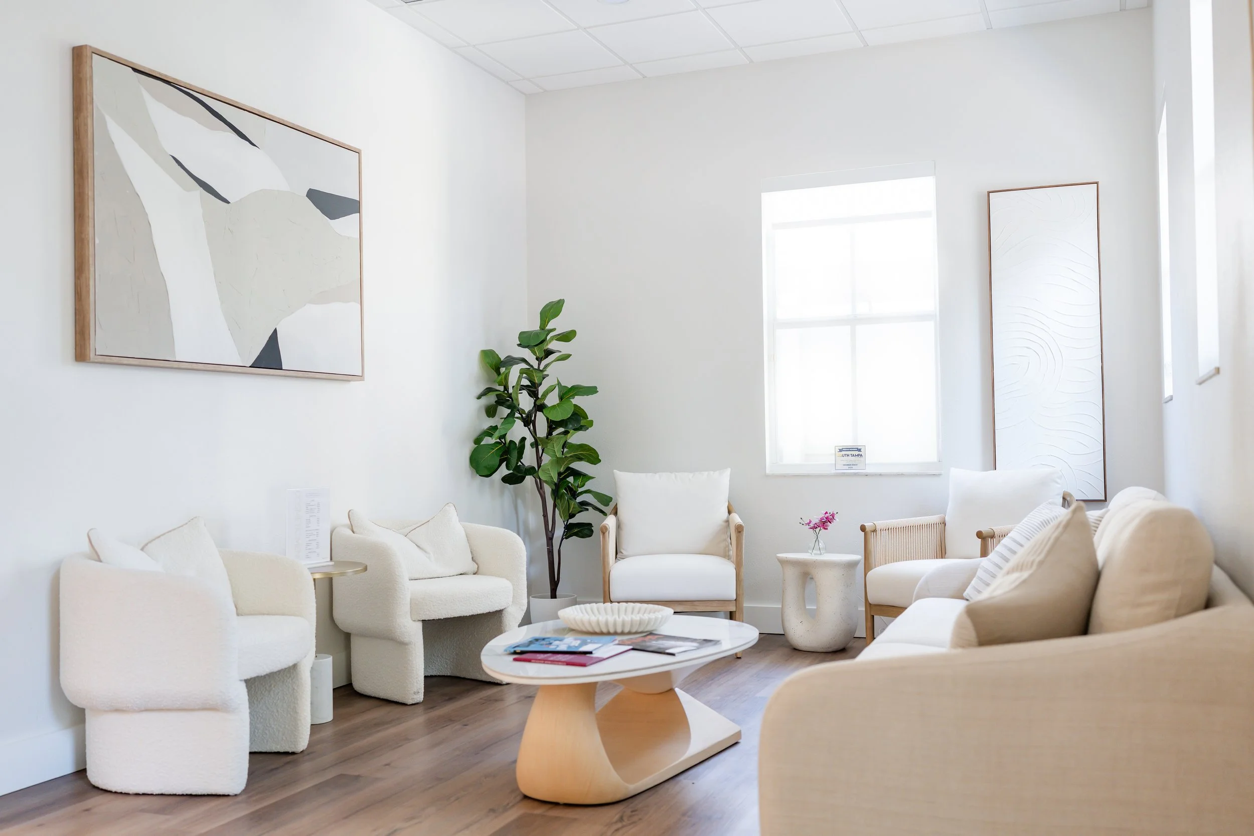 Waitingroom1.jpg
