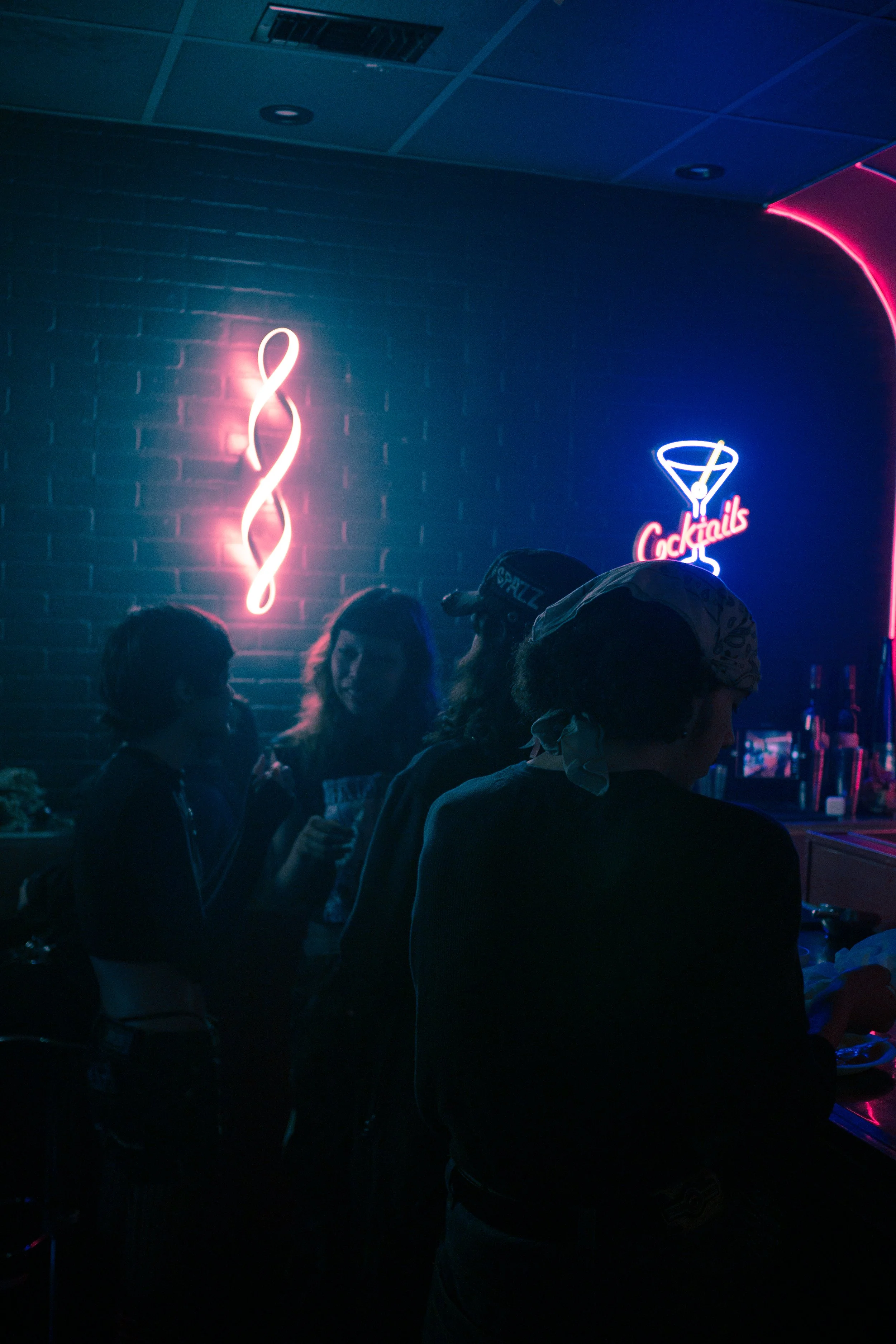 Bar_Friends_Mayra-7.jpg