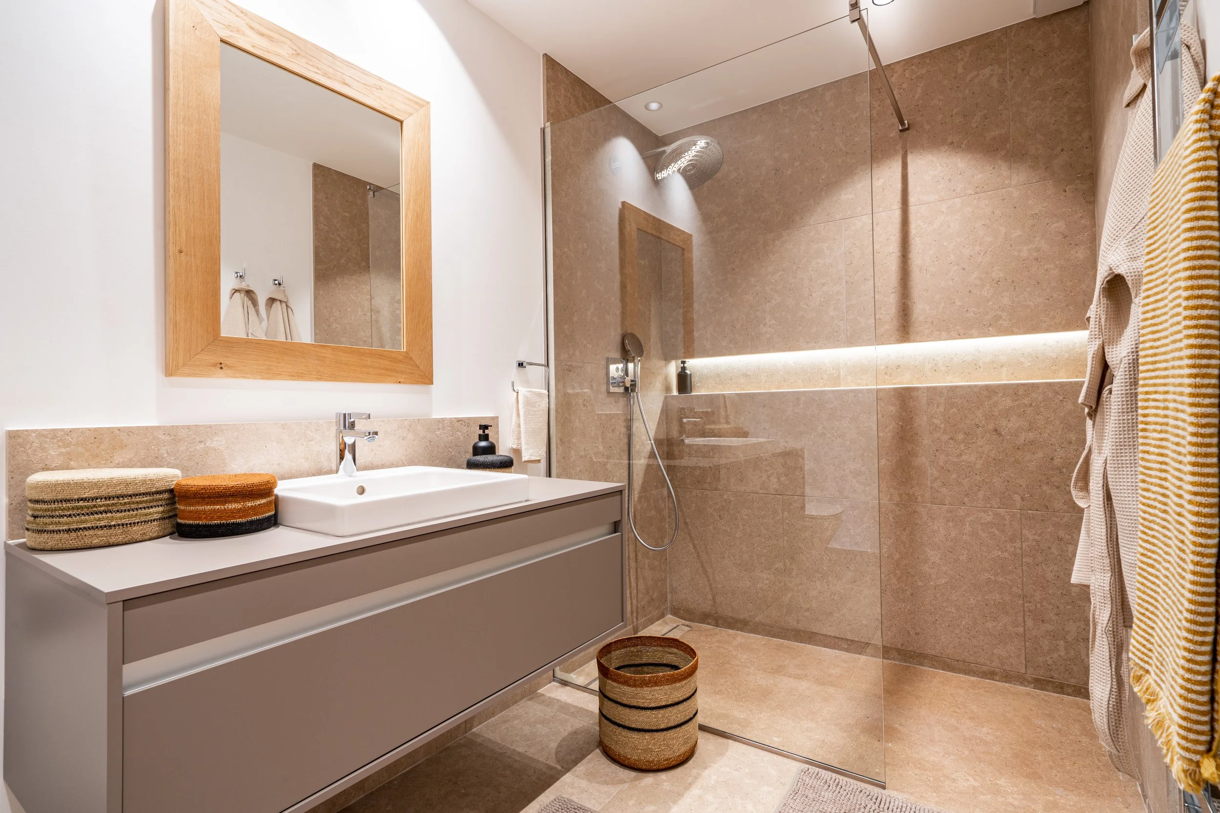 Chambre 4 (1).jpg