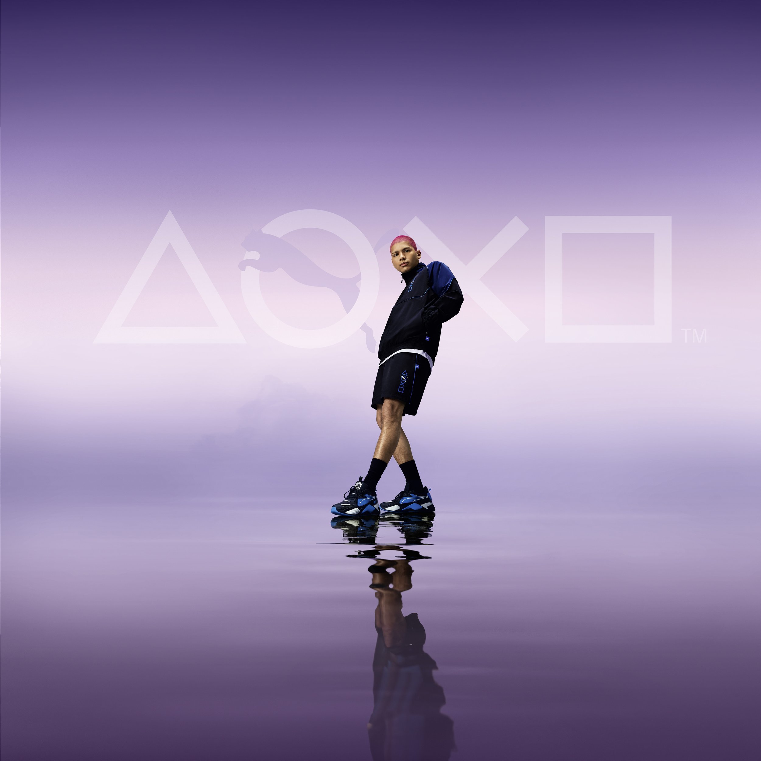 24SS_SP_PlayStation_Adult-Look-1_Model_PS_LOGO_0474.jpg