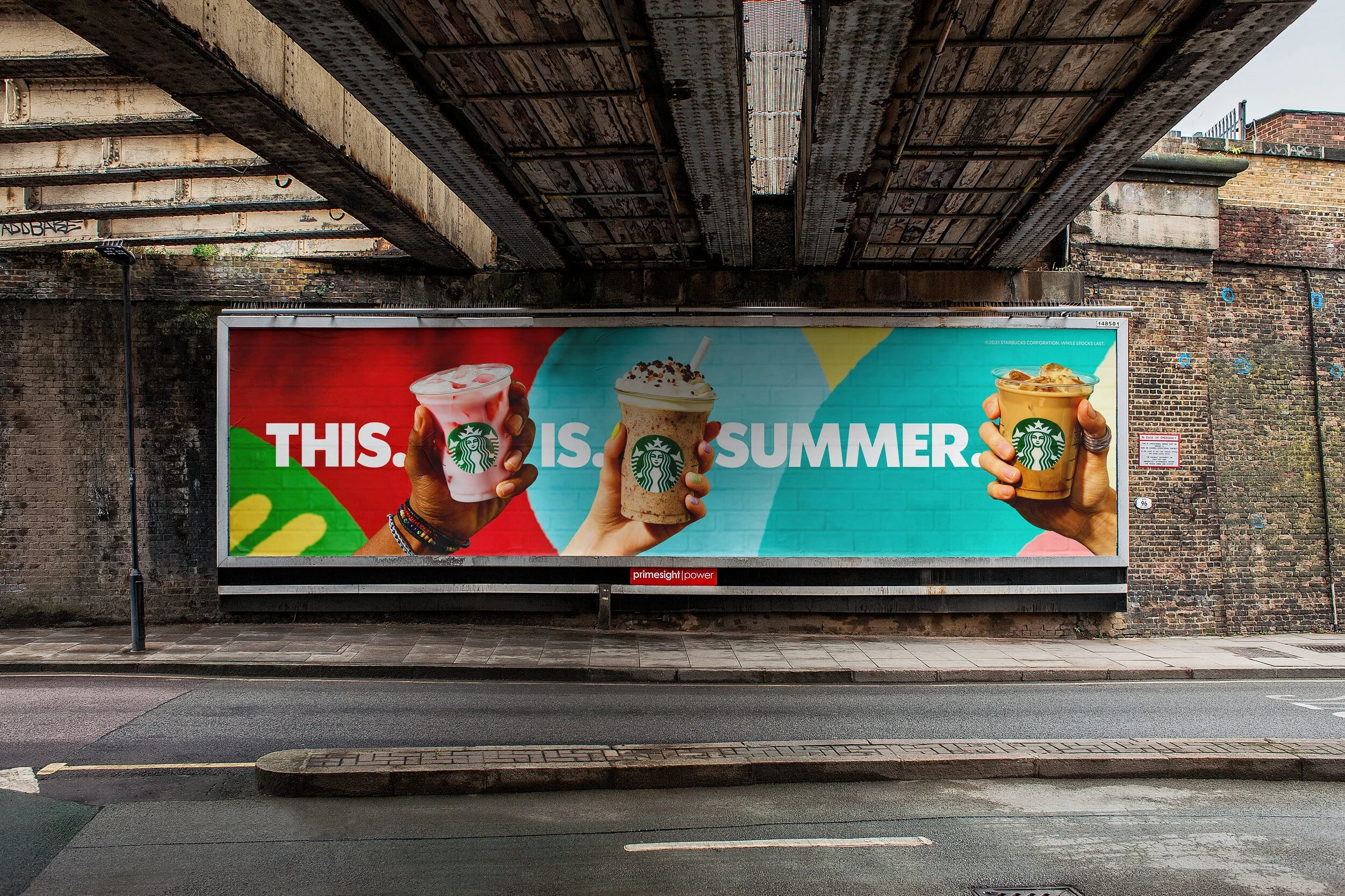 117_billboard_urban_poster_mockup.webp