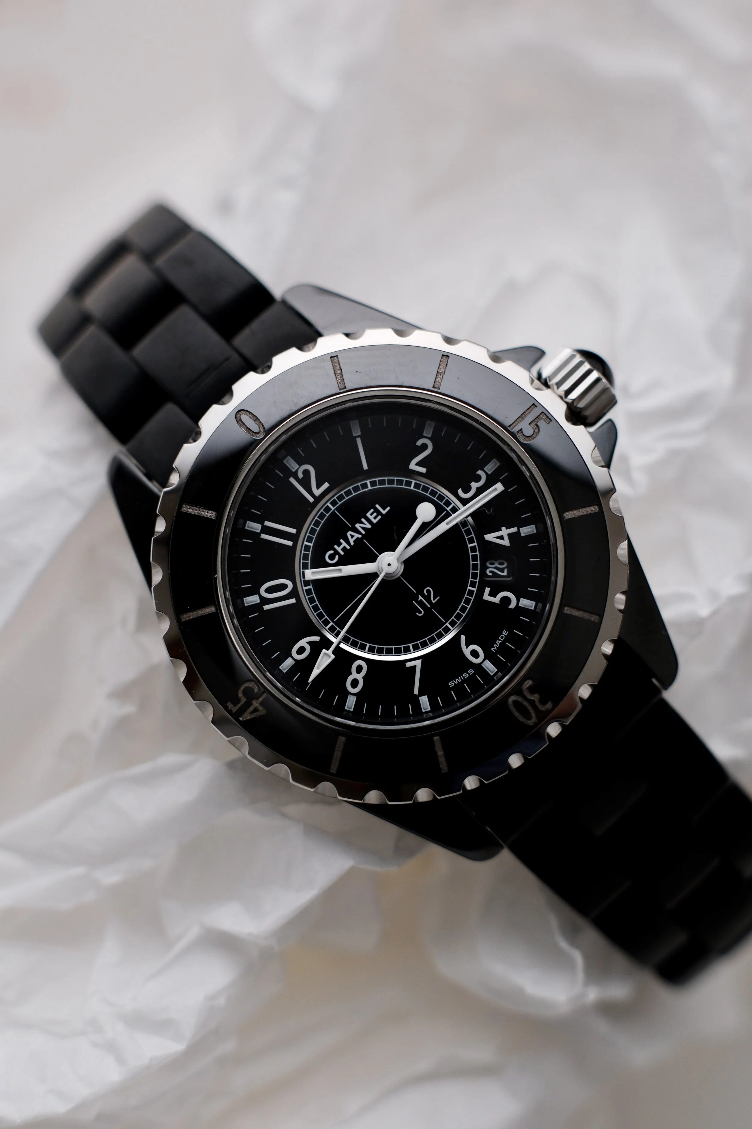 Chanel J12 noire