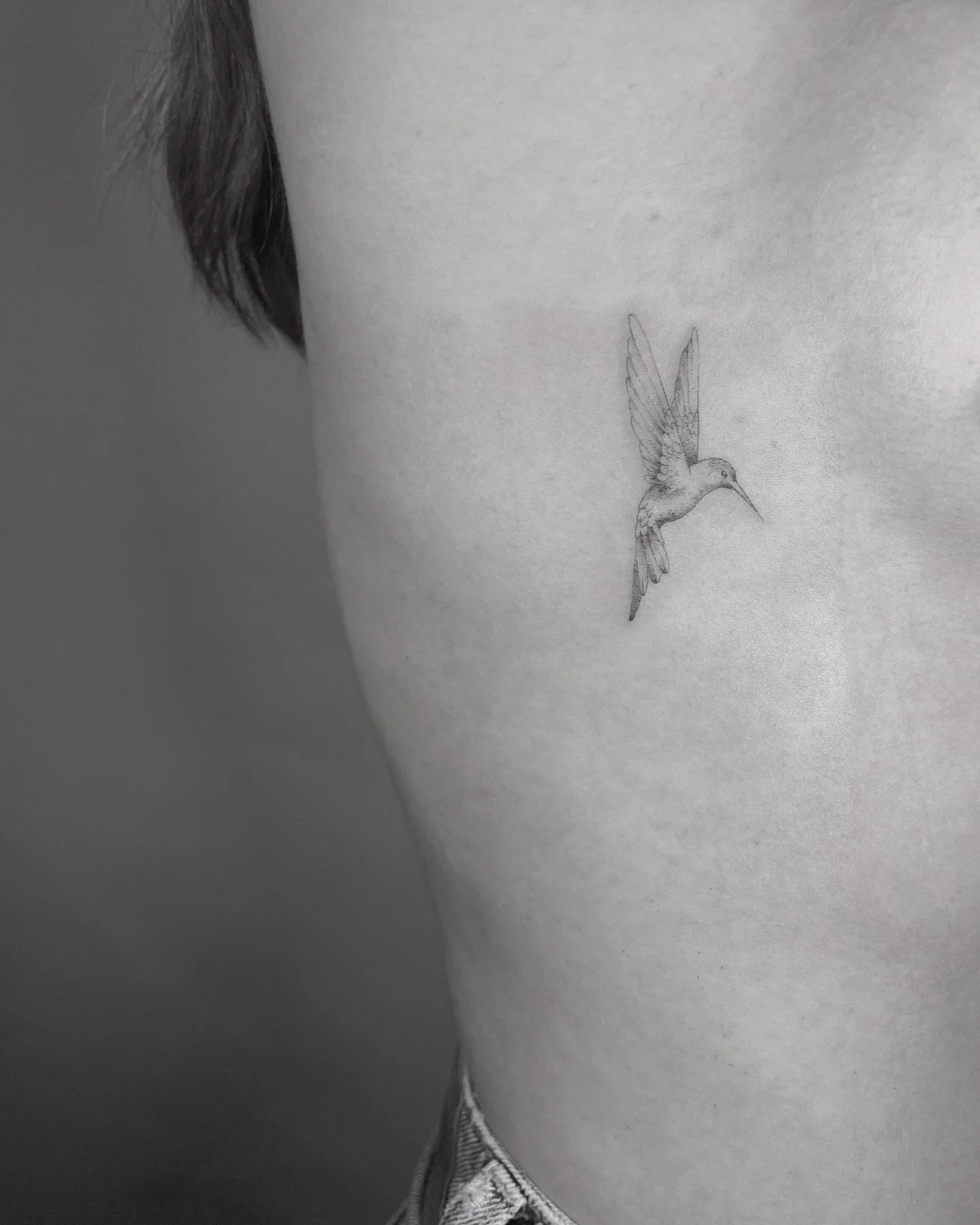✤ Spine Ornament ✤ 

BOOKING @_pranatattoo.com_ bondi beach // sydney 📣 To schedule an appointment or request a consultation, comment TATTOO or message me and let&rsquo;s get chatting about your next beautiful tattoo xx

Fine line tattoo Sydney
Spir