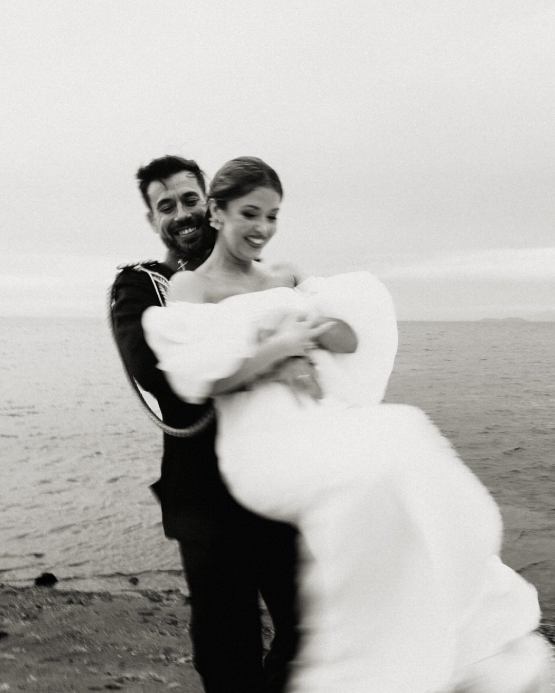 Juan&amp;Paola ❤️
.
Foto y video: @imaginelovecinema
Finca: @paradormarmenor
Peluquer&iacute;a: @mimatsalonimagenpersonal
Maquillaje: @m.josecarrillo
Vestido: @rosa_clara
M&uacute;sica ceremonia: @pontumusica
Joyer&iacute;a: @anna_by_treboljoyeros 
.