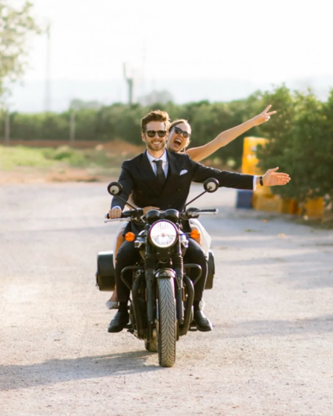 Mar&iacute;a&amp;Gianluca. 
.
.
Photo&amp;Video; @imaginelovecinema 
Venue: @huertodesanvicente 
Dress: @gretabyclaudiaatelier 
Bride: @mariaimizcoz 
.
.
#wedding #valencia #weddingdestination #huertodesanvicente