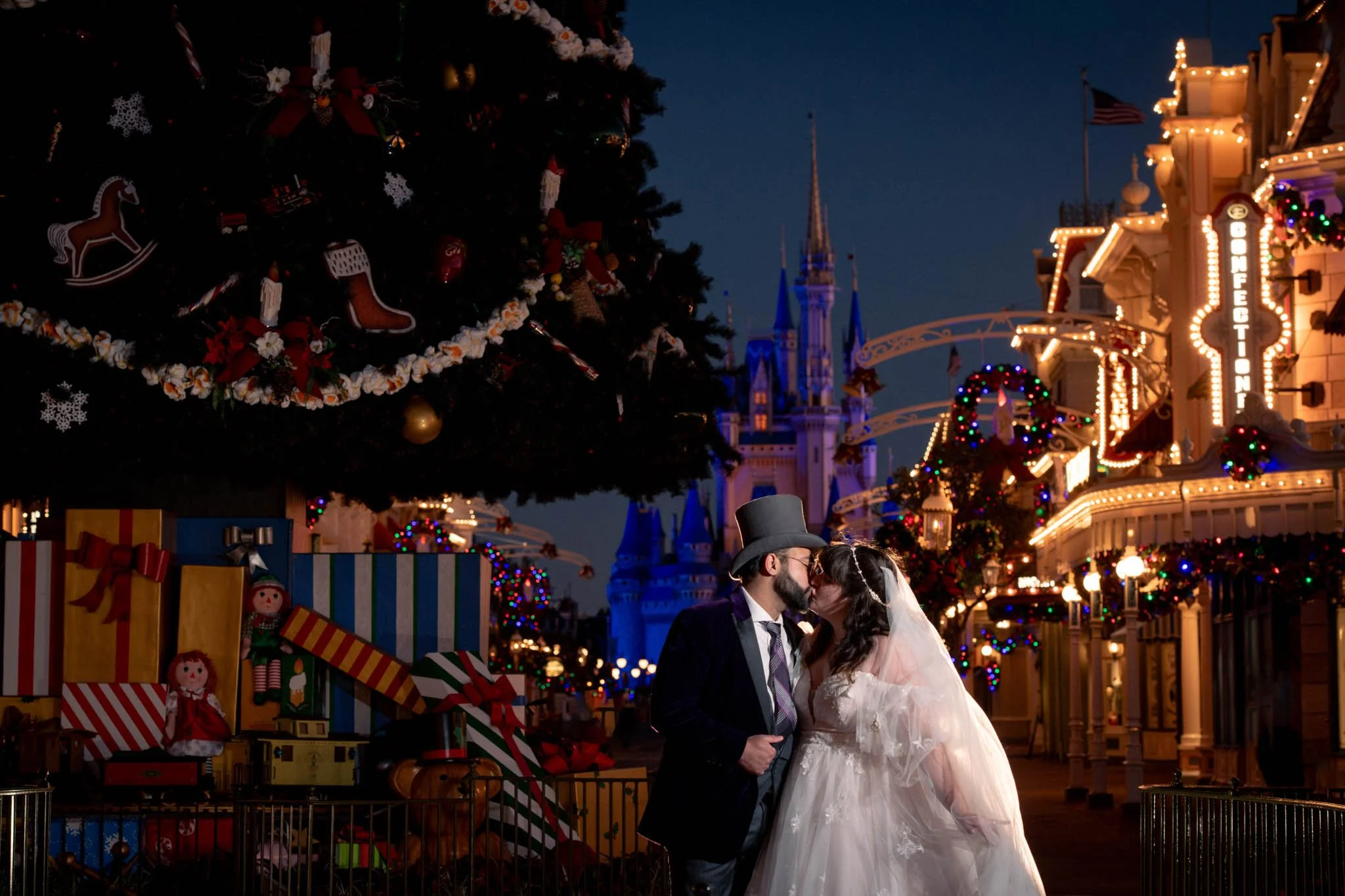 DeShawna Willis_Dean-Brouillette--5Walt Disney World Christmas.jpg