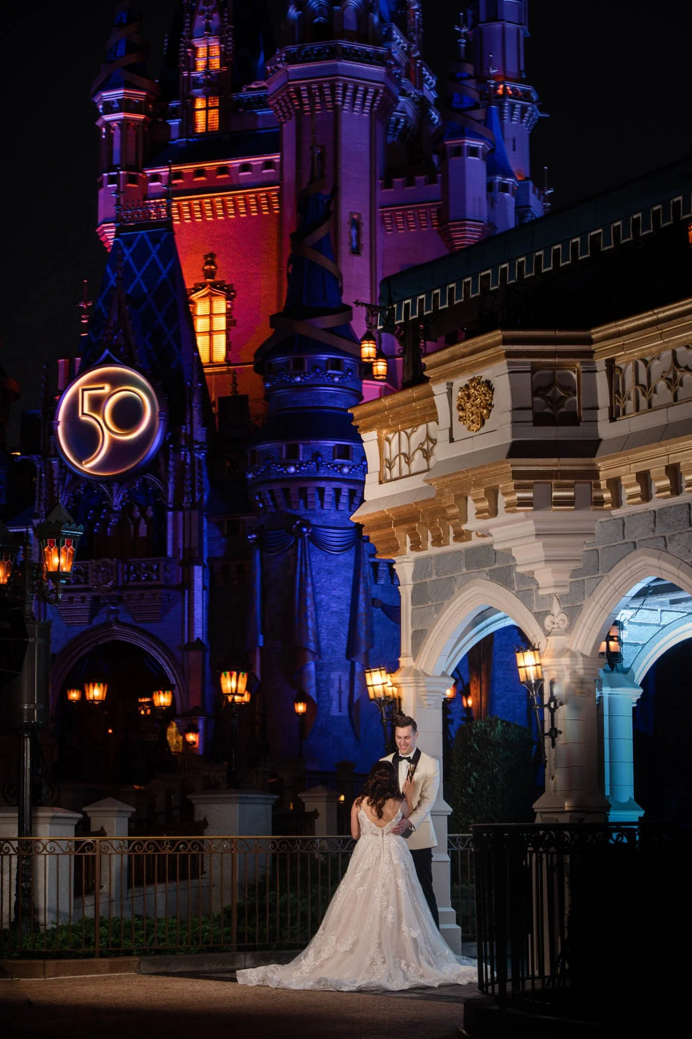 123_8581_559780322Magic Kingdom  Cinderella's Castle.jpg